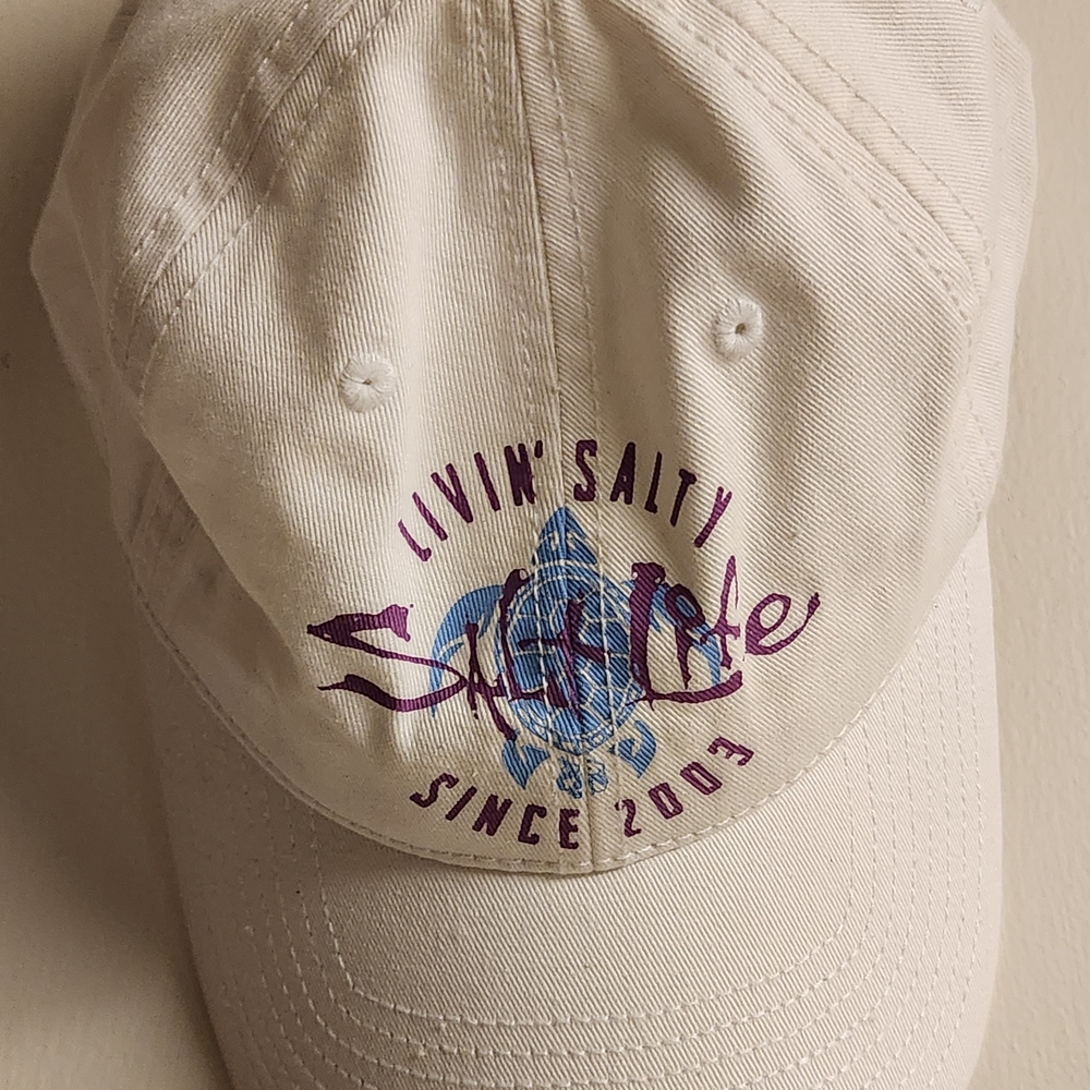 Salt Life Cream Hat with Purple and Blue Design